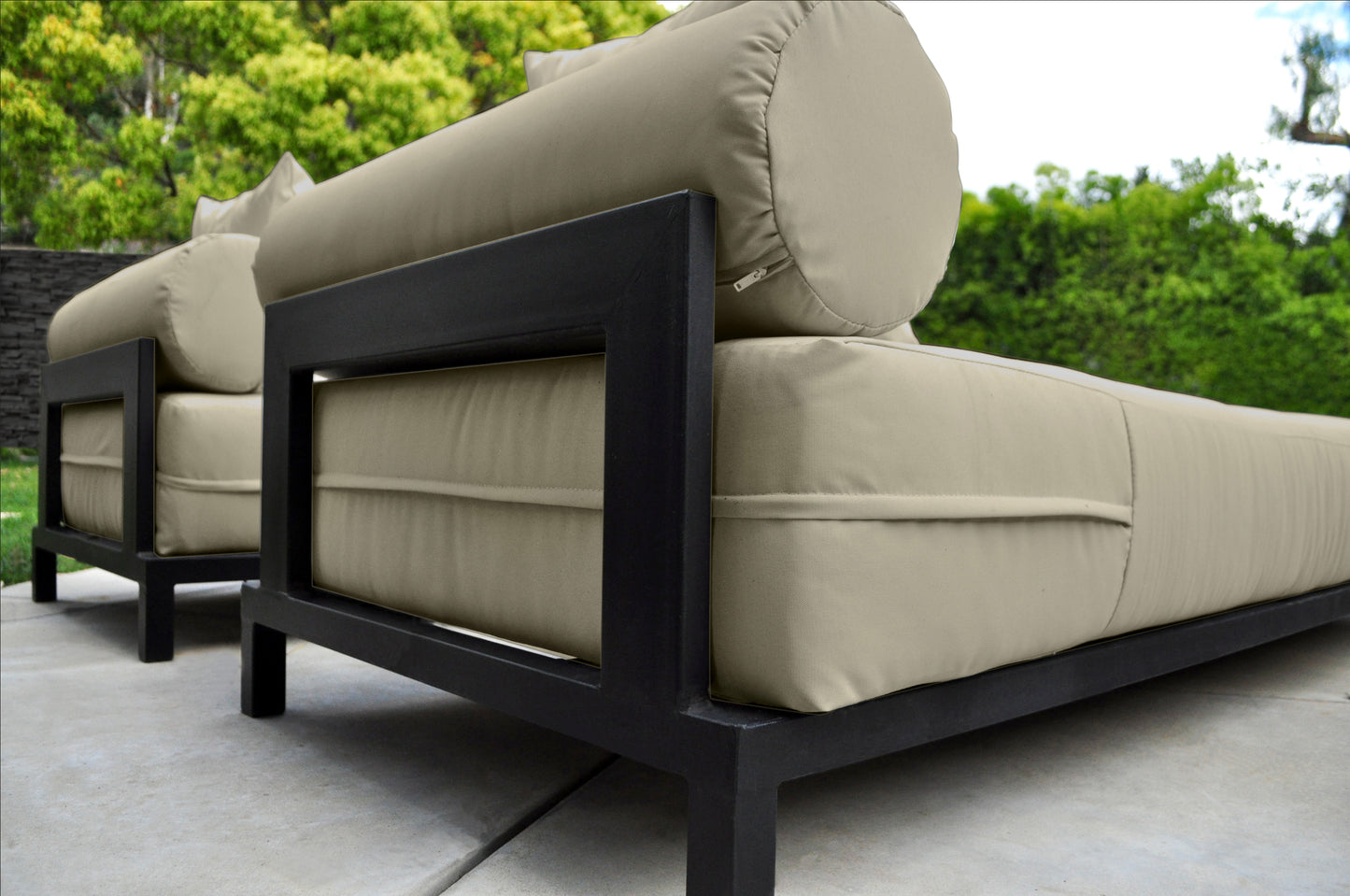 Volantes Outdoor Beige Chaise Loungers (Set of 2)